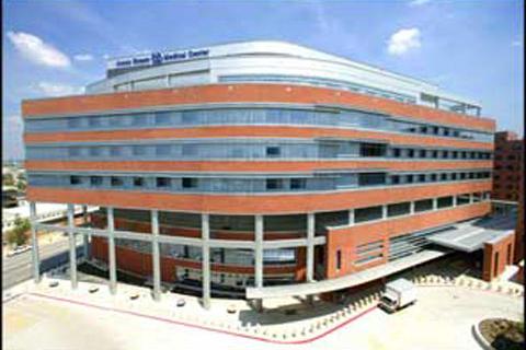 Image of the Jesse Brown VA Medical Center in Chicago, Illinois